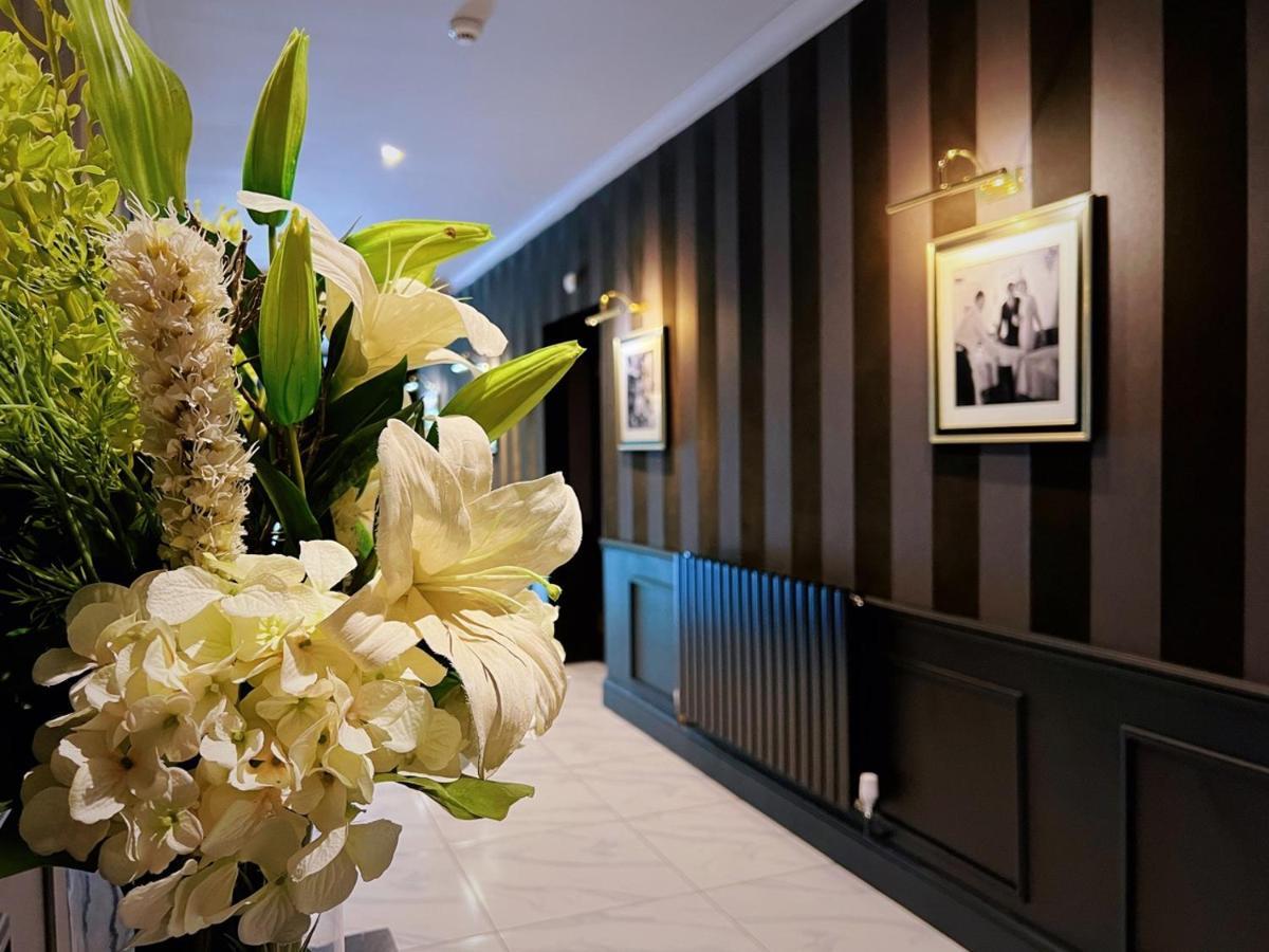 The Chesterton Hotel Bicester Esterno foto